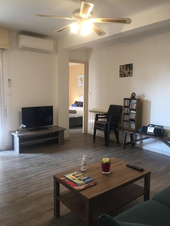 Charmant Appartement Bord De Mer, Plage Cagnes-sur-Mer Exterior photo